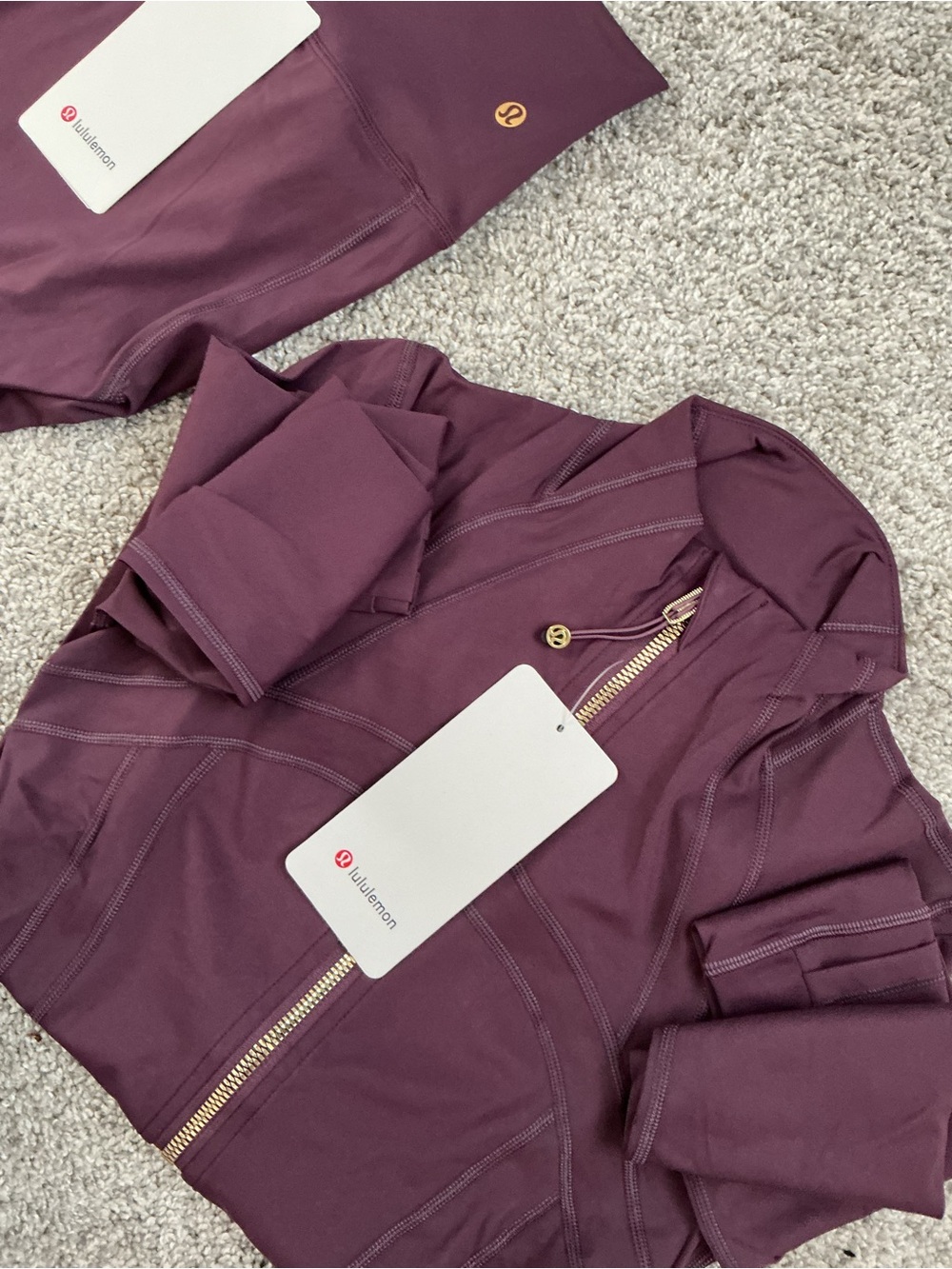 lululemon athletica Plum Zip Jacket and Matching Leggings - Picture 6 of 8